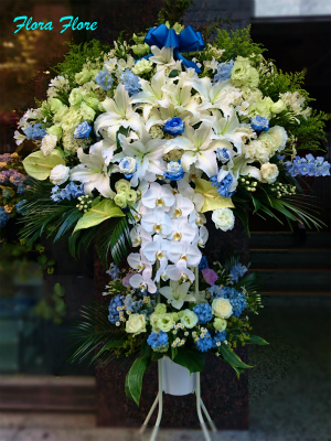 blue_stand_flower